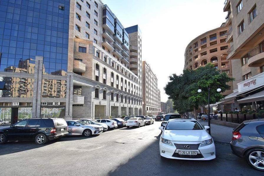 City Central Apartment エレバン エクステリア 写真