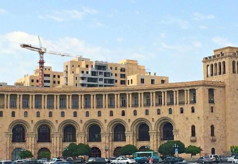 City Central Apartment エレバン エクステリア 写真